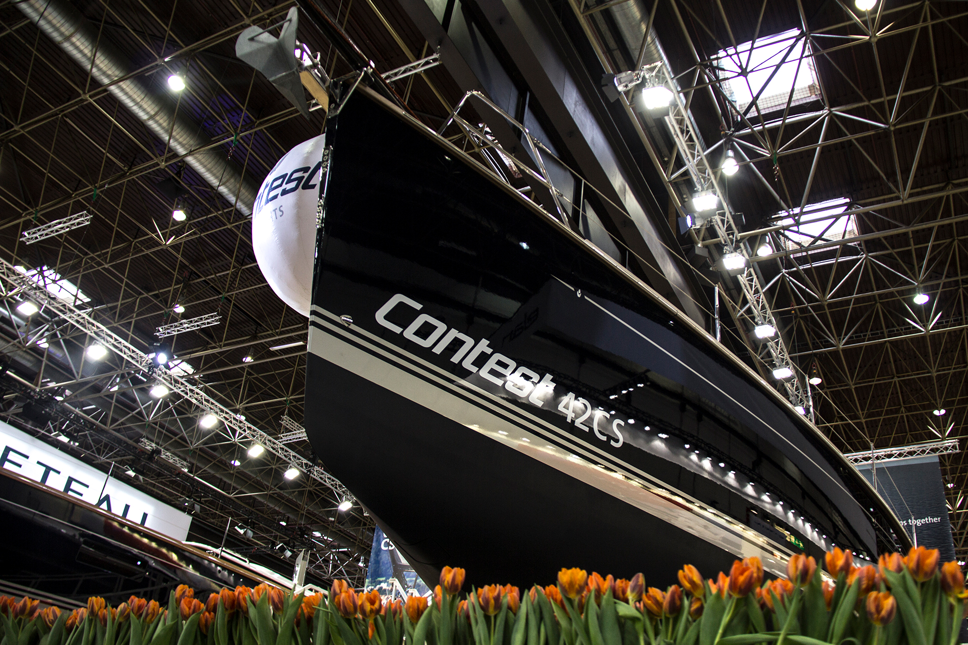 Стенд Yacht Devices на выставке Boot Show в Дюссельдорфе 2018 Конкурс на выставке Dusseldorf Boot Show 2018