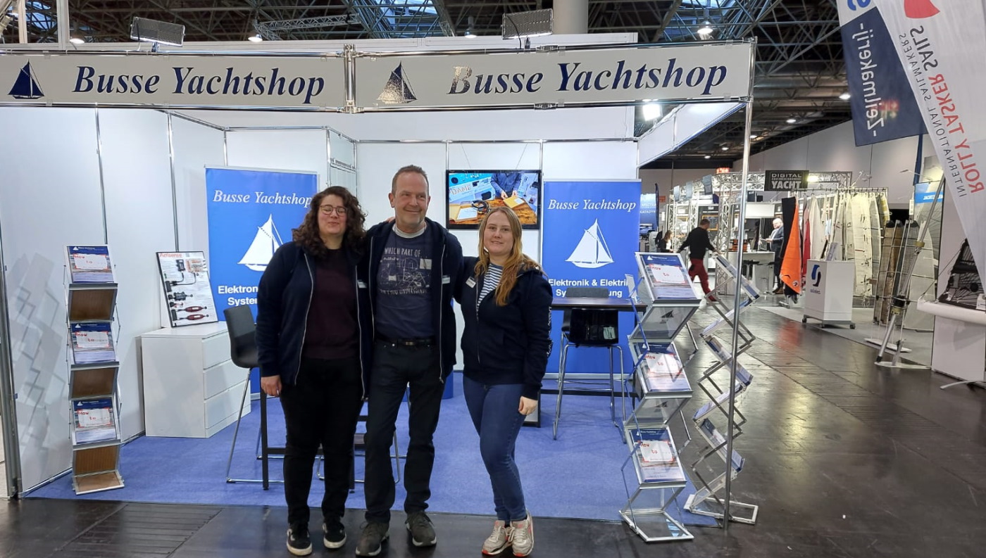 Наш дилер Matthias Busse на выставке boot Dusseldorf